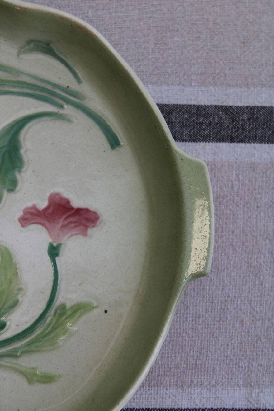 Ceramic cheese board