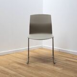 Kabi Wire visitor chair, Akaba