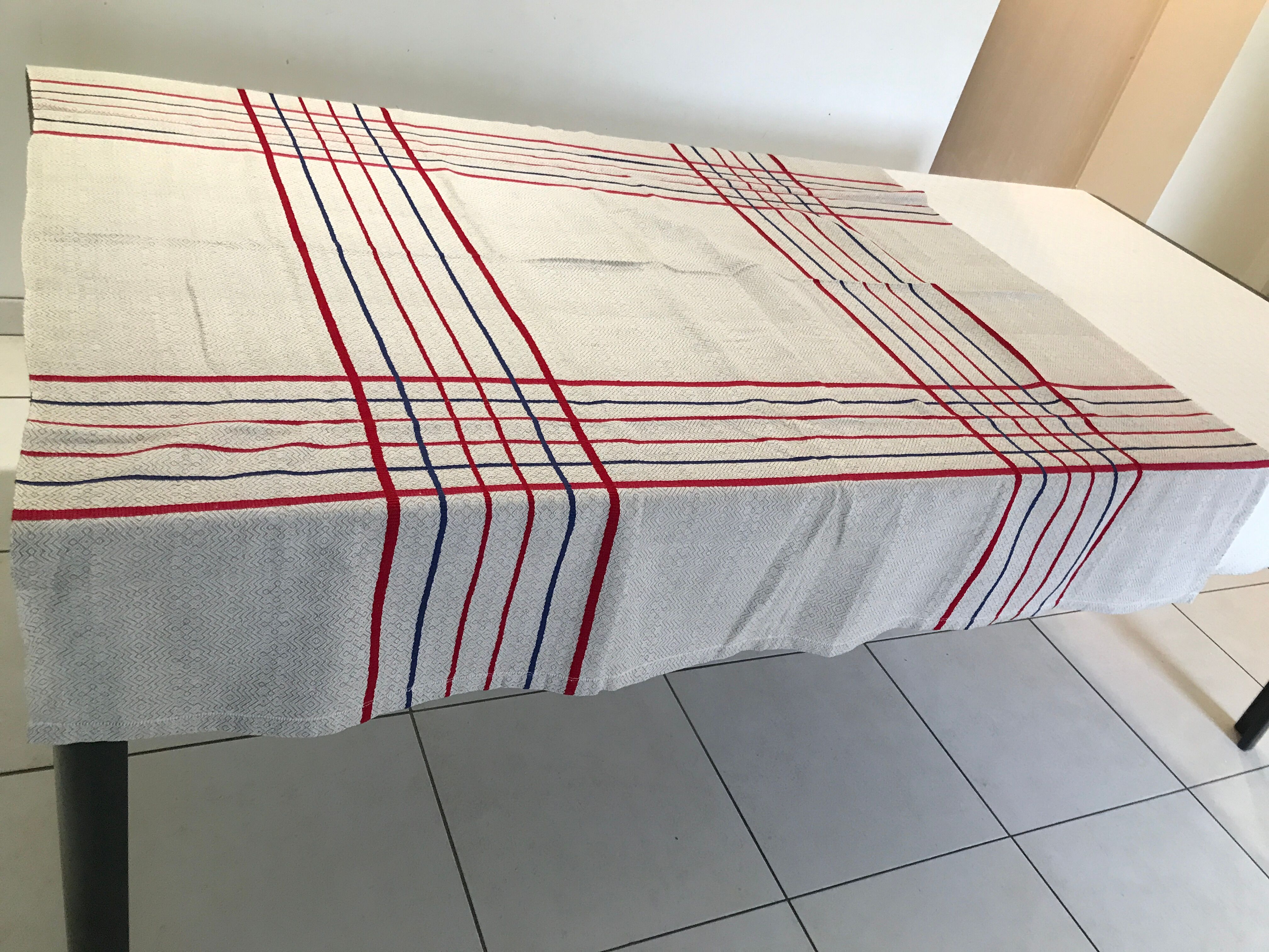Nappe and 6 old cotton and linen towels