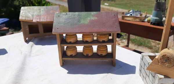 Lot de jouets anciens en bois de la ferme