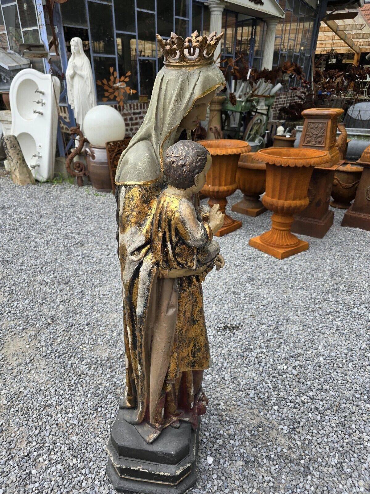 statue de la vierge à l'enfant en polyester