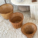 3 rattan planters