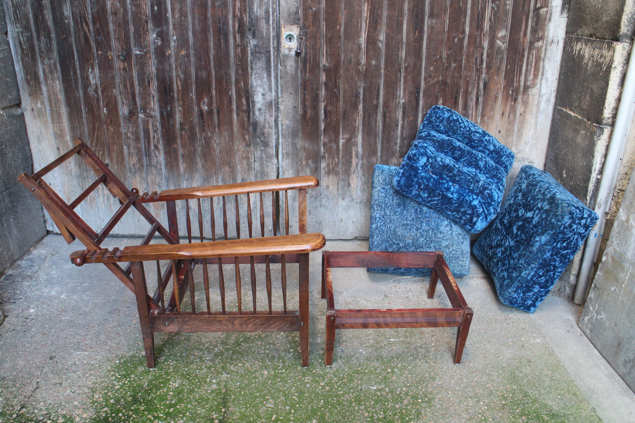 Morris "Potacol" armchair and footrest