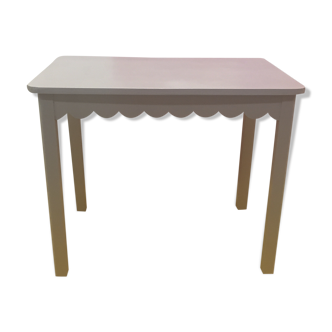 Bureau à festons