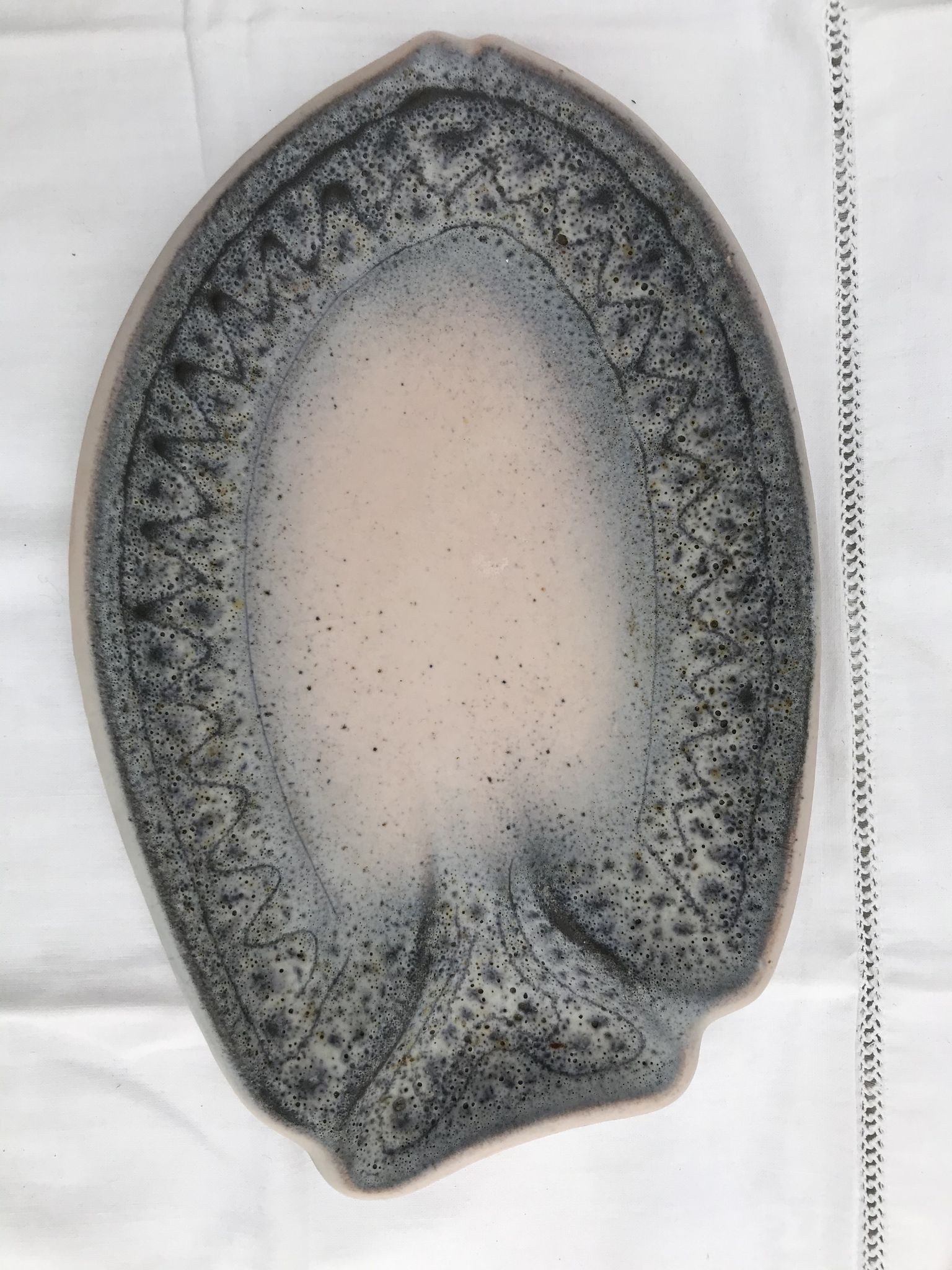 Former plate vallauris ceramics jean austruy shape vintage fish