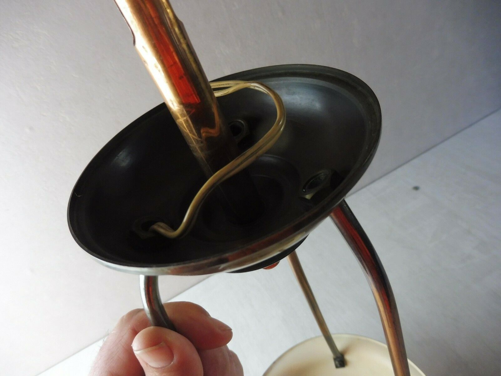 Old lamp suspension, brass, Ezan