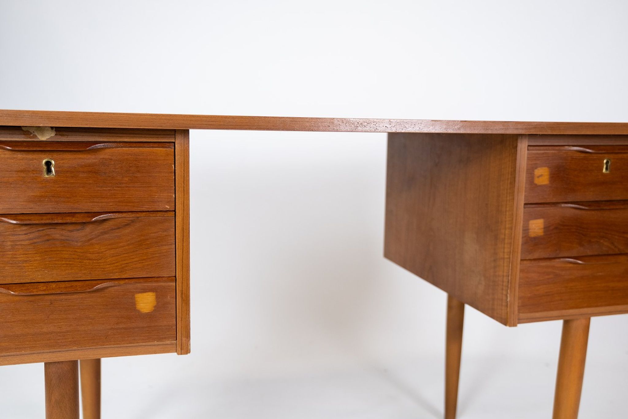 Bureau en teck danois des années 1960