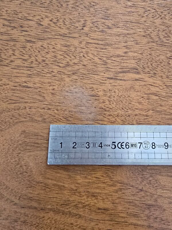 Table de jeu Henredon avec motif de toile d'araignée sur le dessus