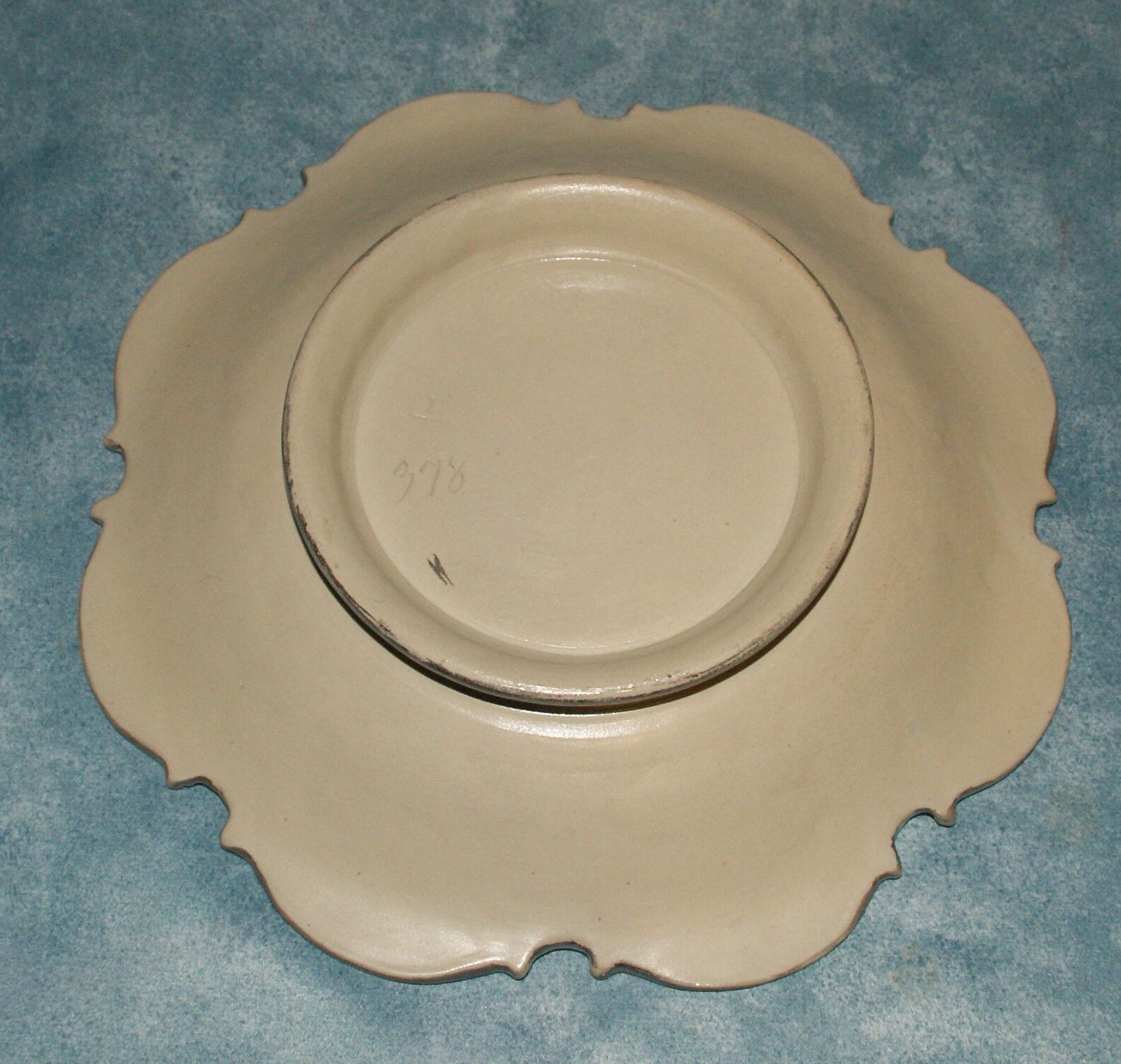 Compotier enhanced with silver