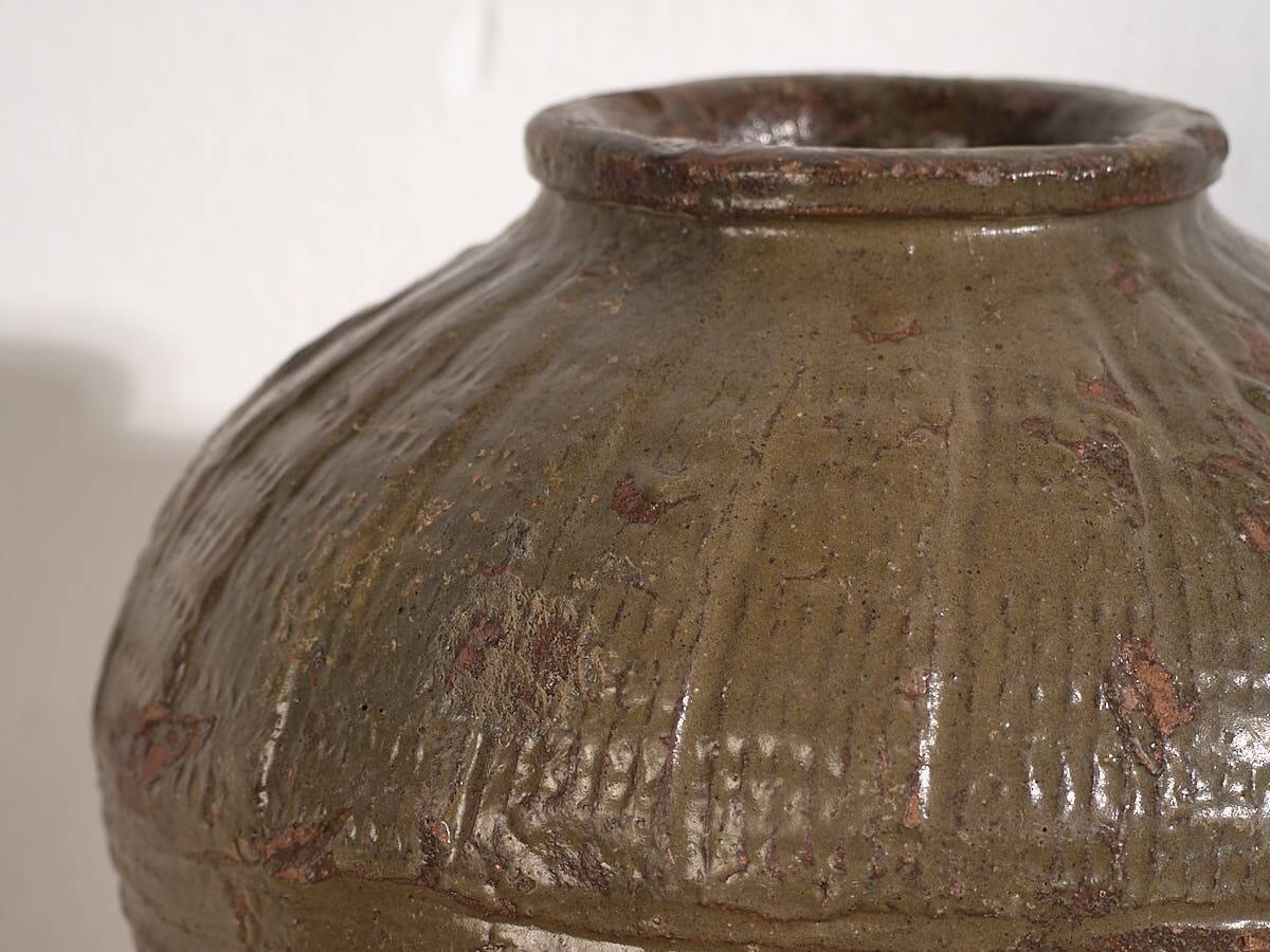 Small antique wabi-sabi style vase (c.1900)