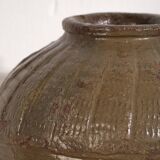 Petit vase ancien de style wabi-sabi (c.1900)