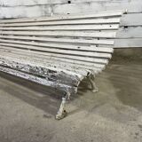 Banc à lattes de jardin