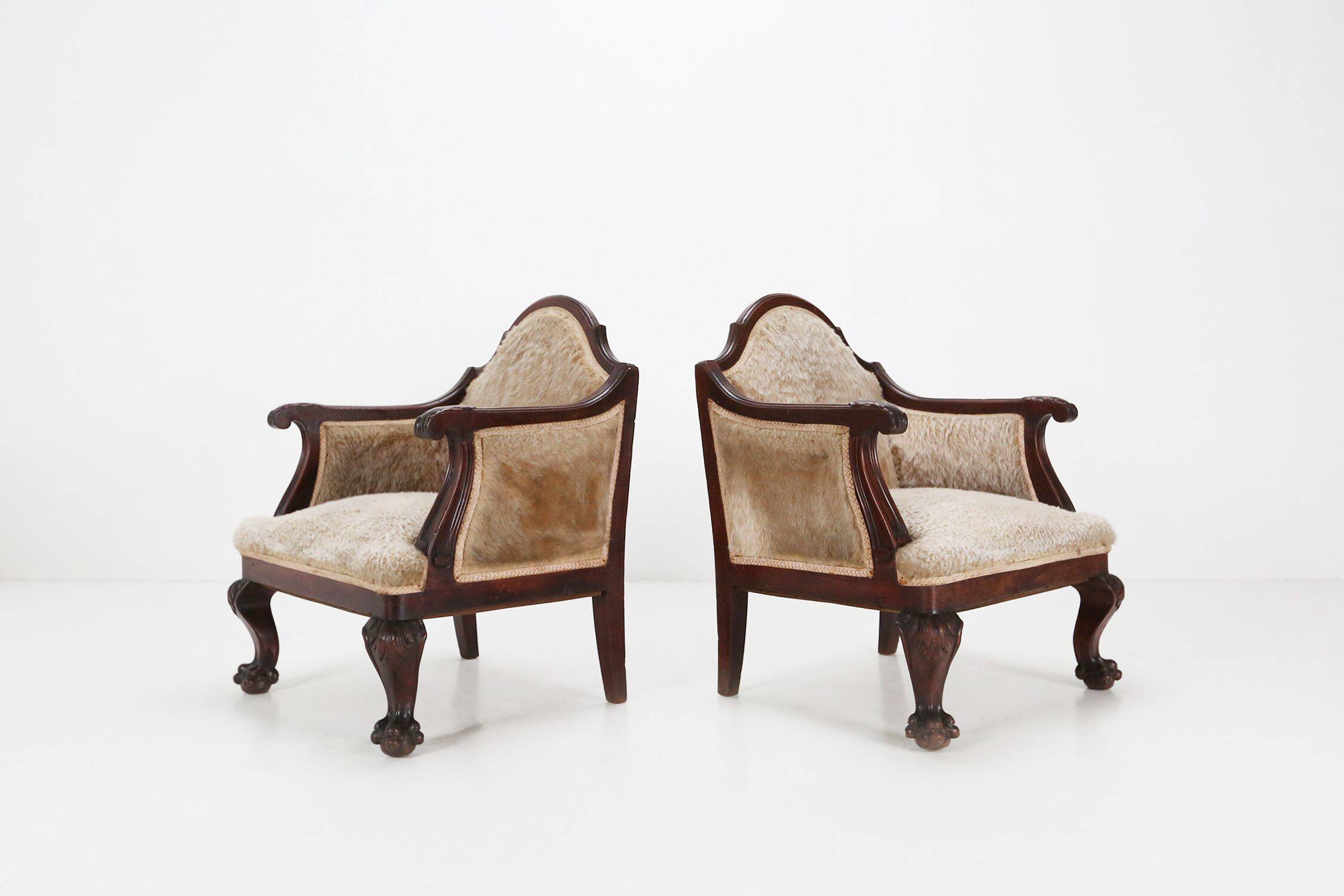 Set early Empire solid mahogany wood and sheepskin armchairs, 1820s