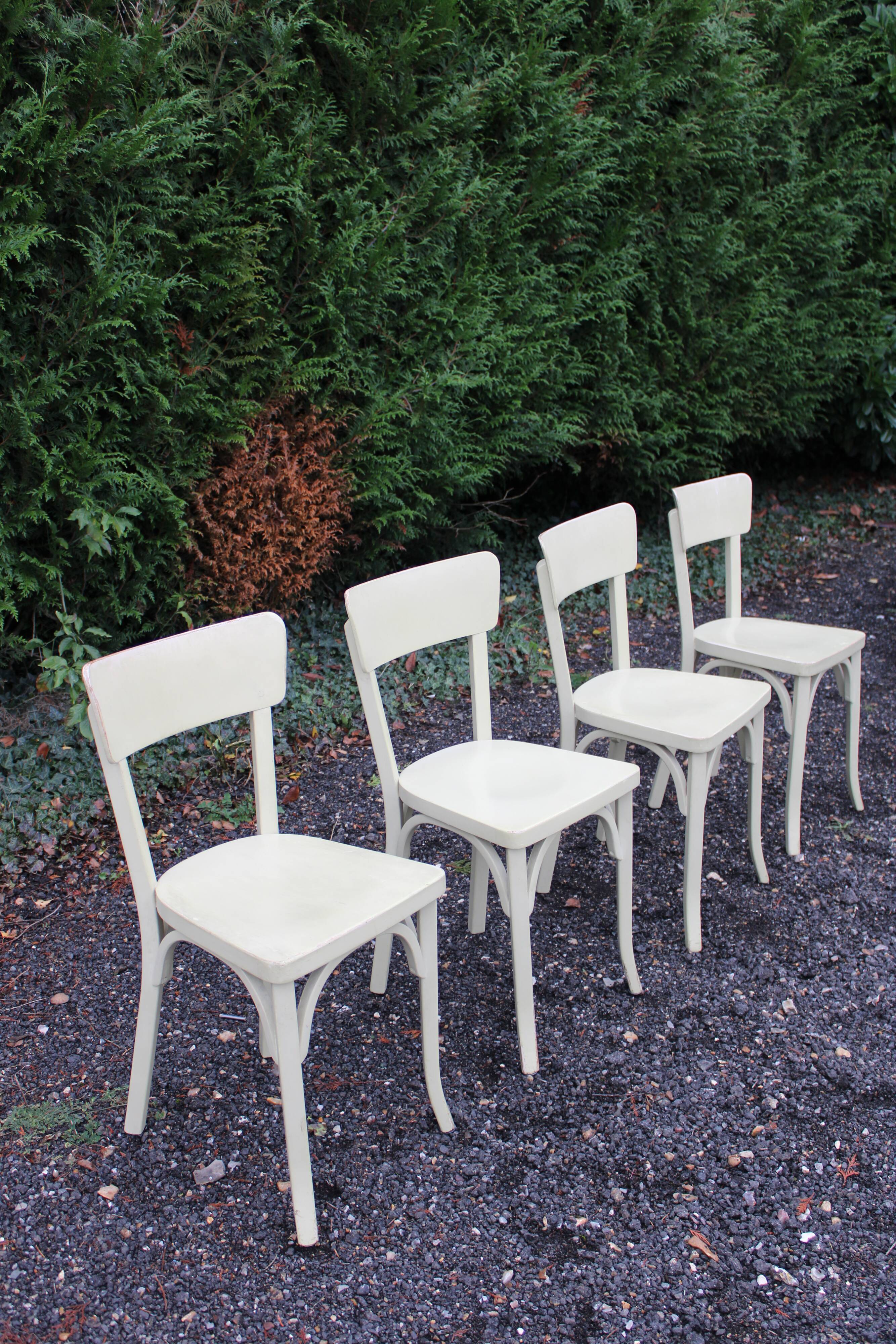 Chaises de bistrot