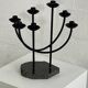 Bougeoir en métal et socle en quartz noir