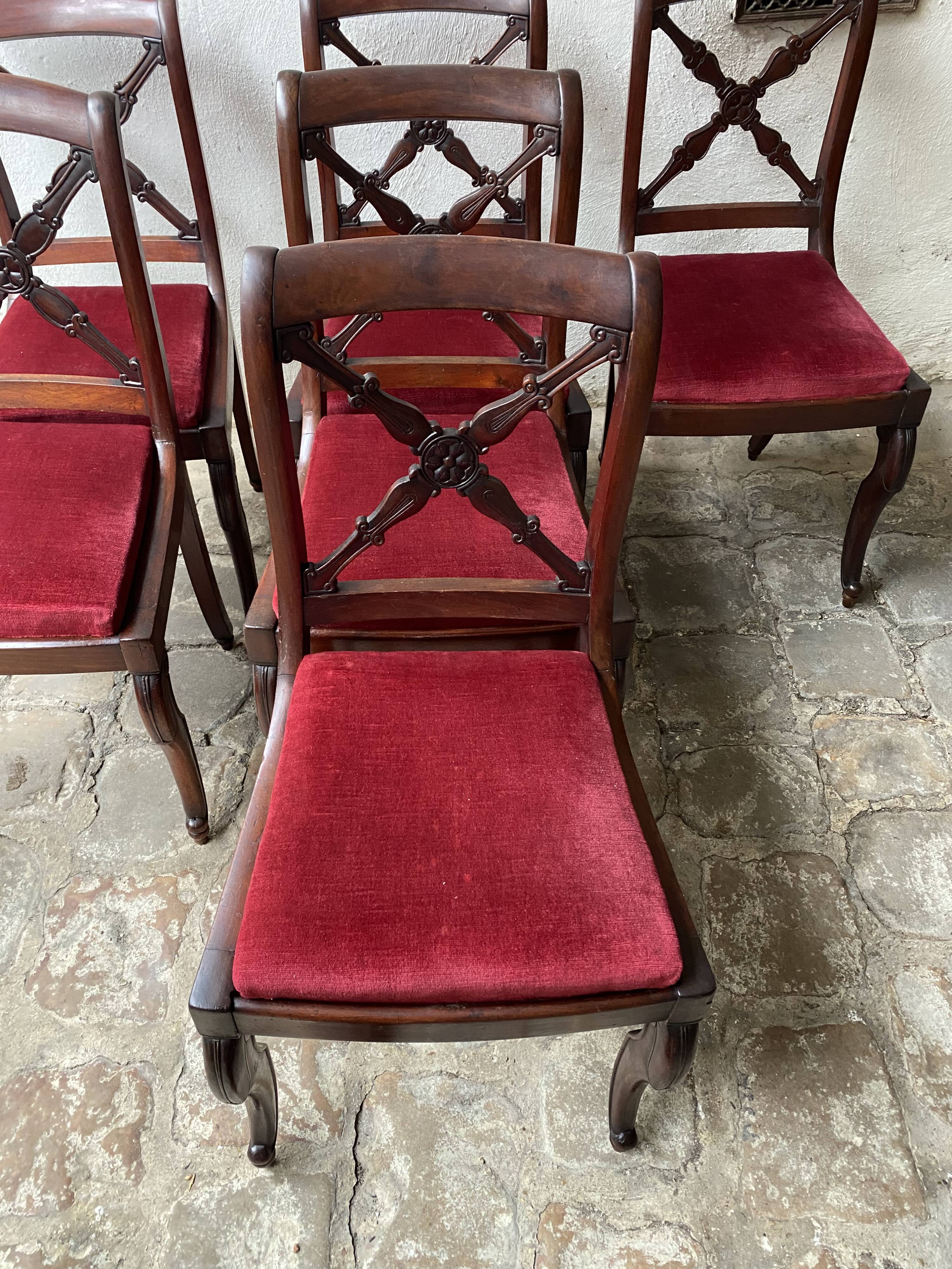 Set of 6 mahogany chairs from the early 19th century