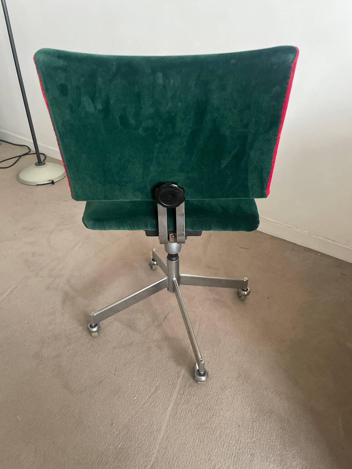 Office chair on wheels from the 60s
