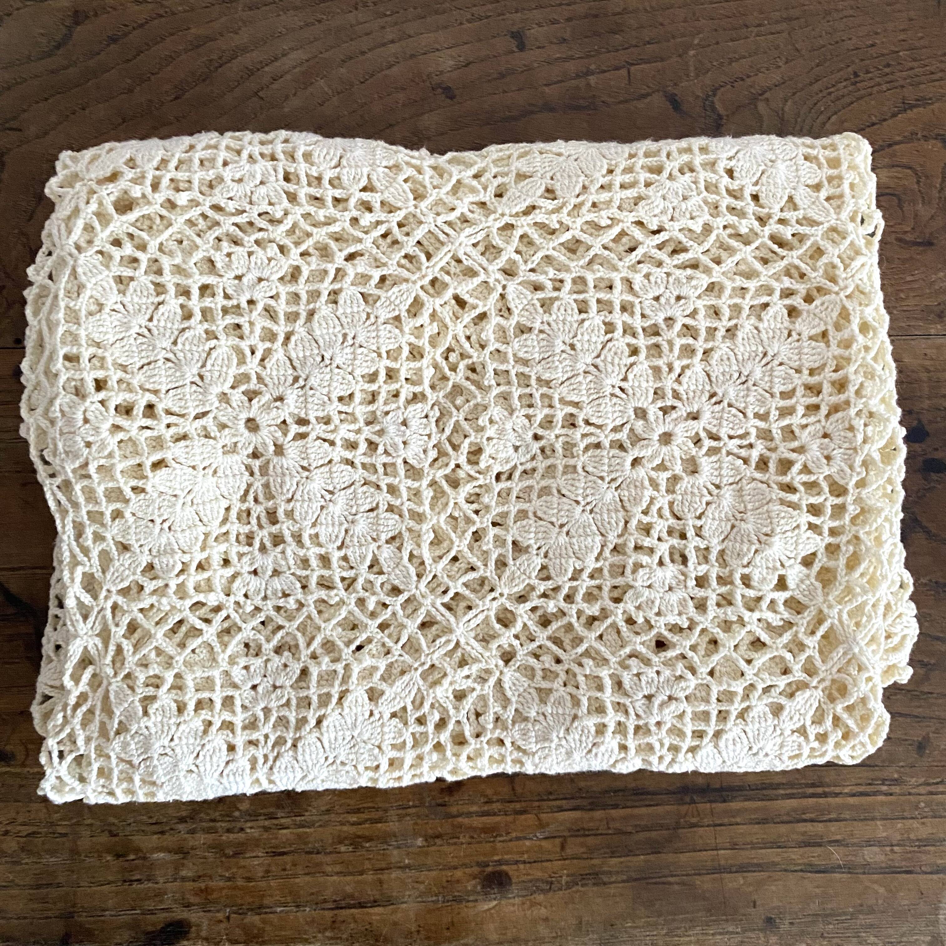 Plaid, crochet bedspread 90X140 cm