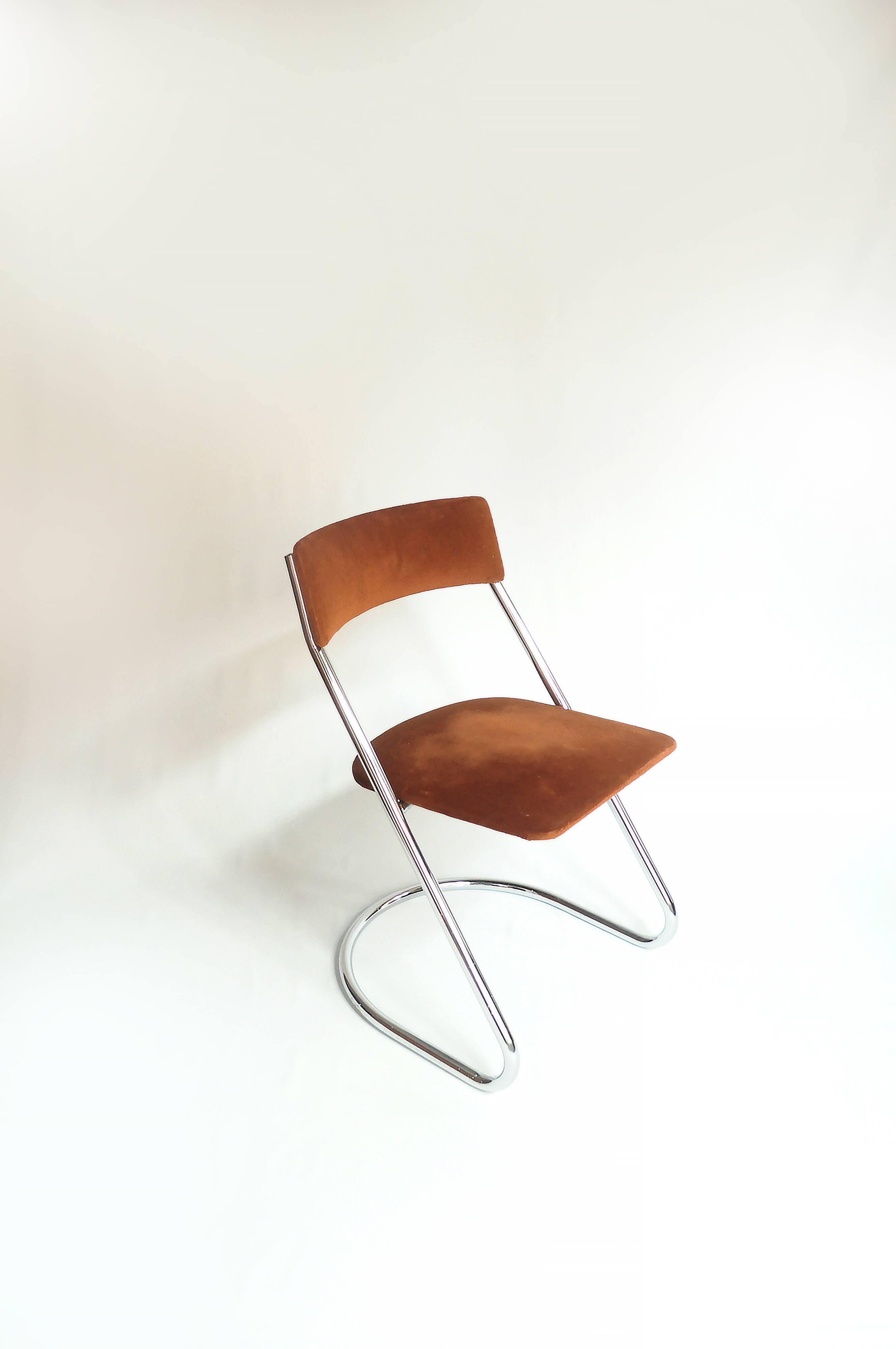 Chrome chair from the 70s/80s.