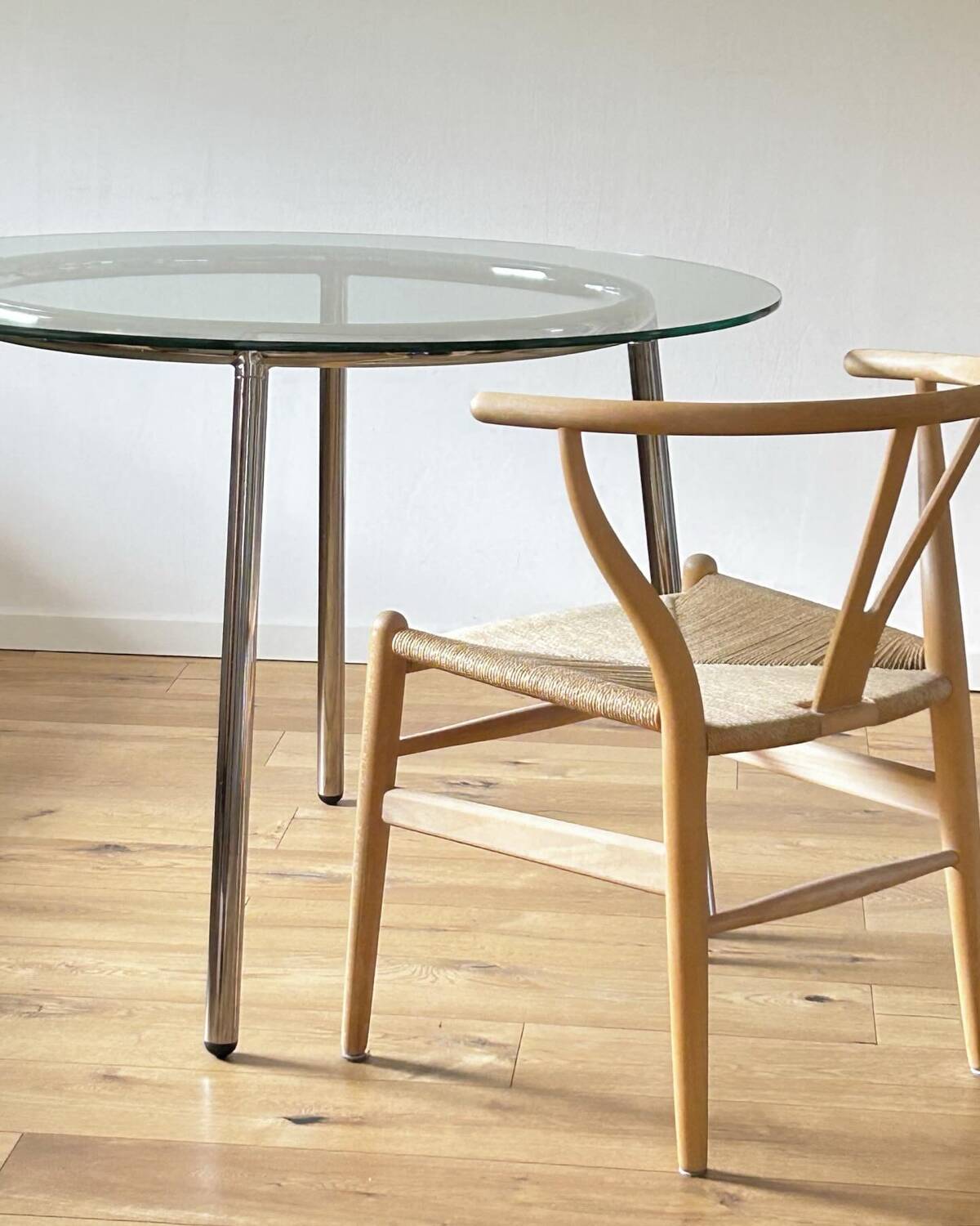 Table à manger vintage en verre chromé ikea