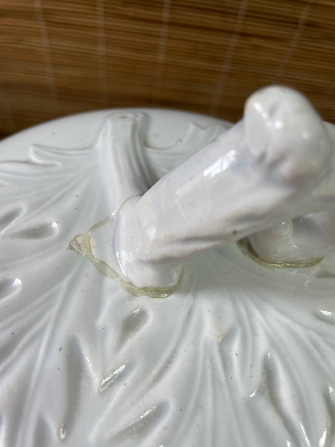 St-Amand soup tureen A. Lebacqz & M. Bouchart Rocaille model