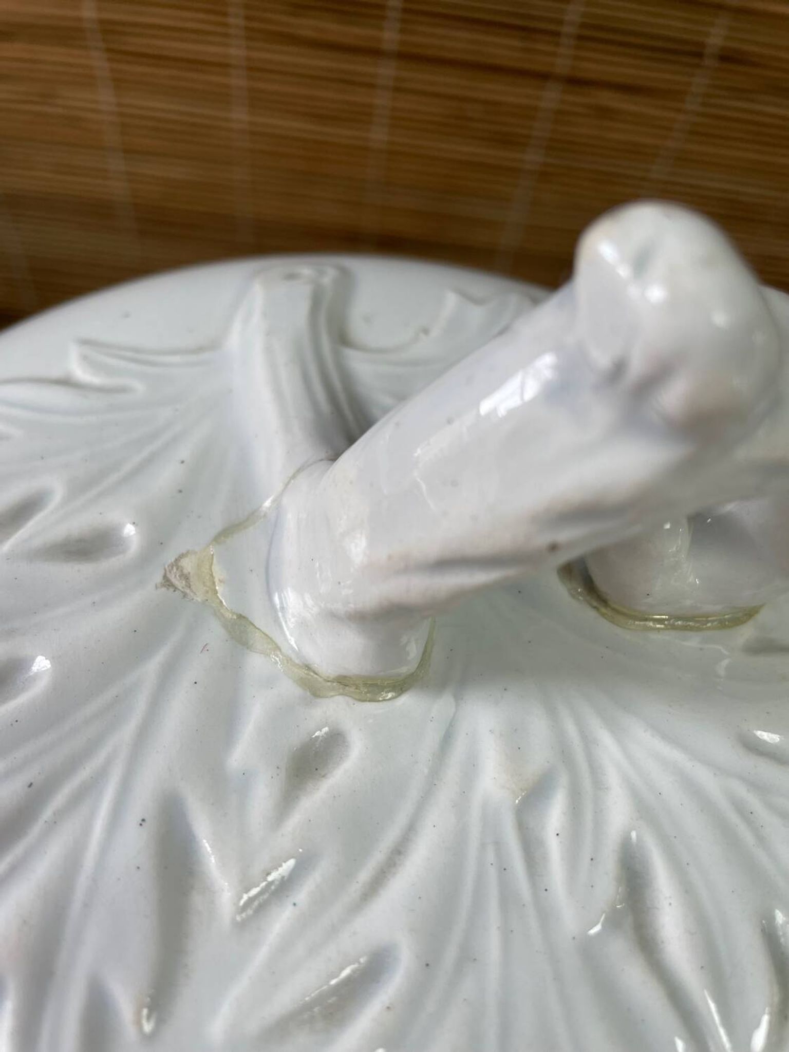 St-Amand soup tureen A. Lebacqz & M. Bouchart Rocaille model