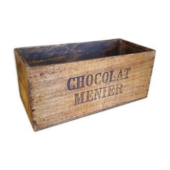 Ancient menier chocolate box