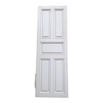 Porte moulurée