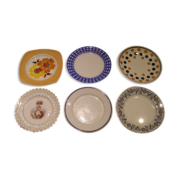 Set of 6 different dessert plates