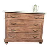 Old chest of drawers
