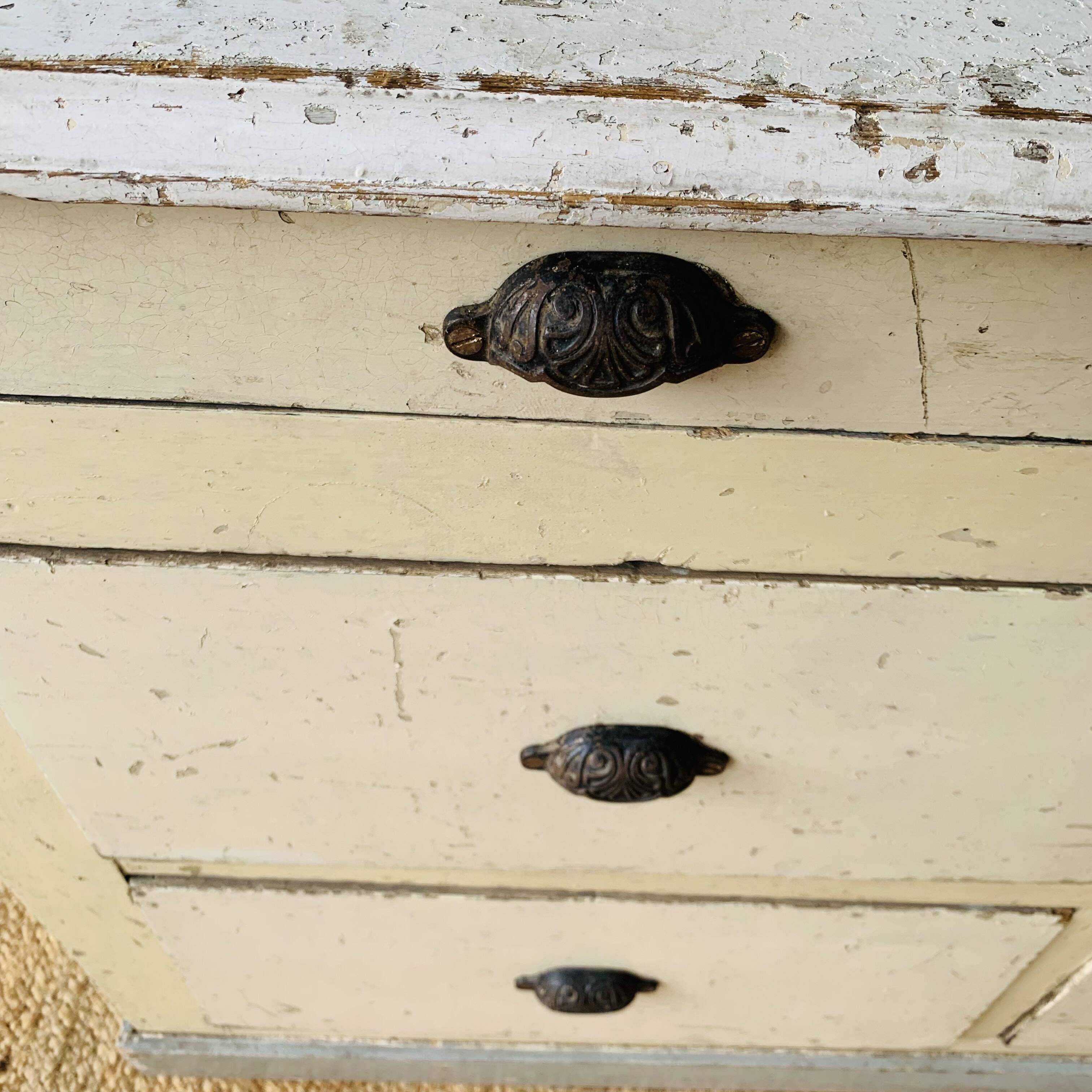 Sideboard / Trade furniture