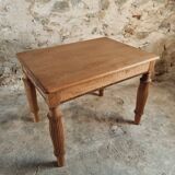 Table ancienne en chêne – Style Louis XVI – France – Années 1920
