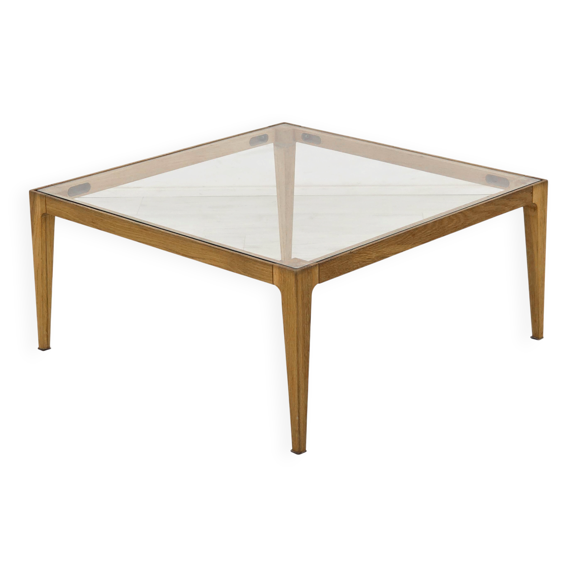 Scandinavian design coffee table in oak and glass