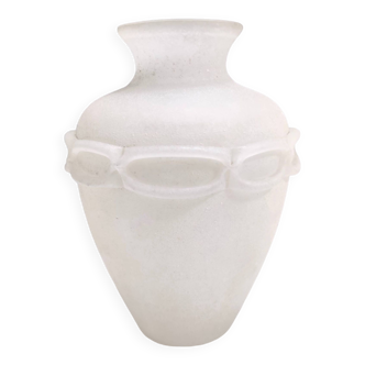 Stunning Postmodern White Scavo Glass Vase attr. to Seguso, Italy