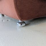 Fauteuil space age,en velours côtelé des années 70