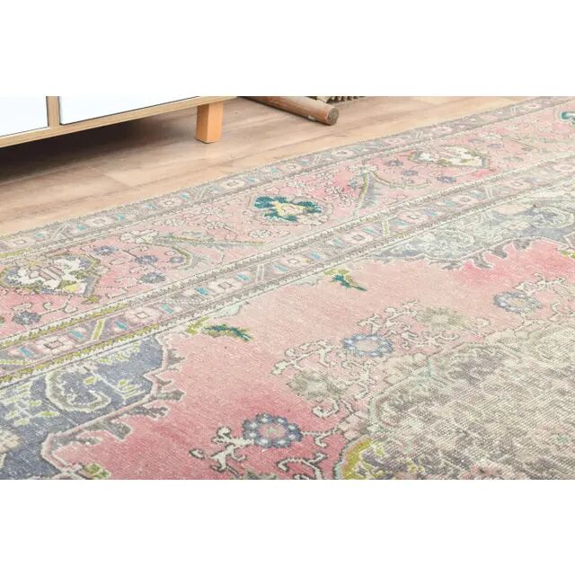1970s Vintage Persian Handmade Wool Cotton Pink Oversized Rug 297x390