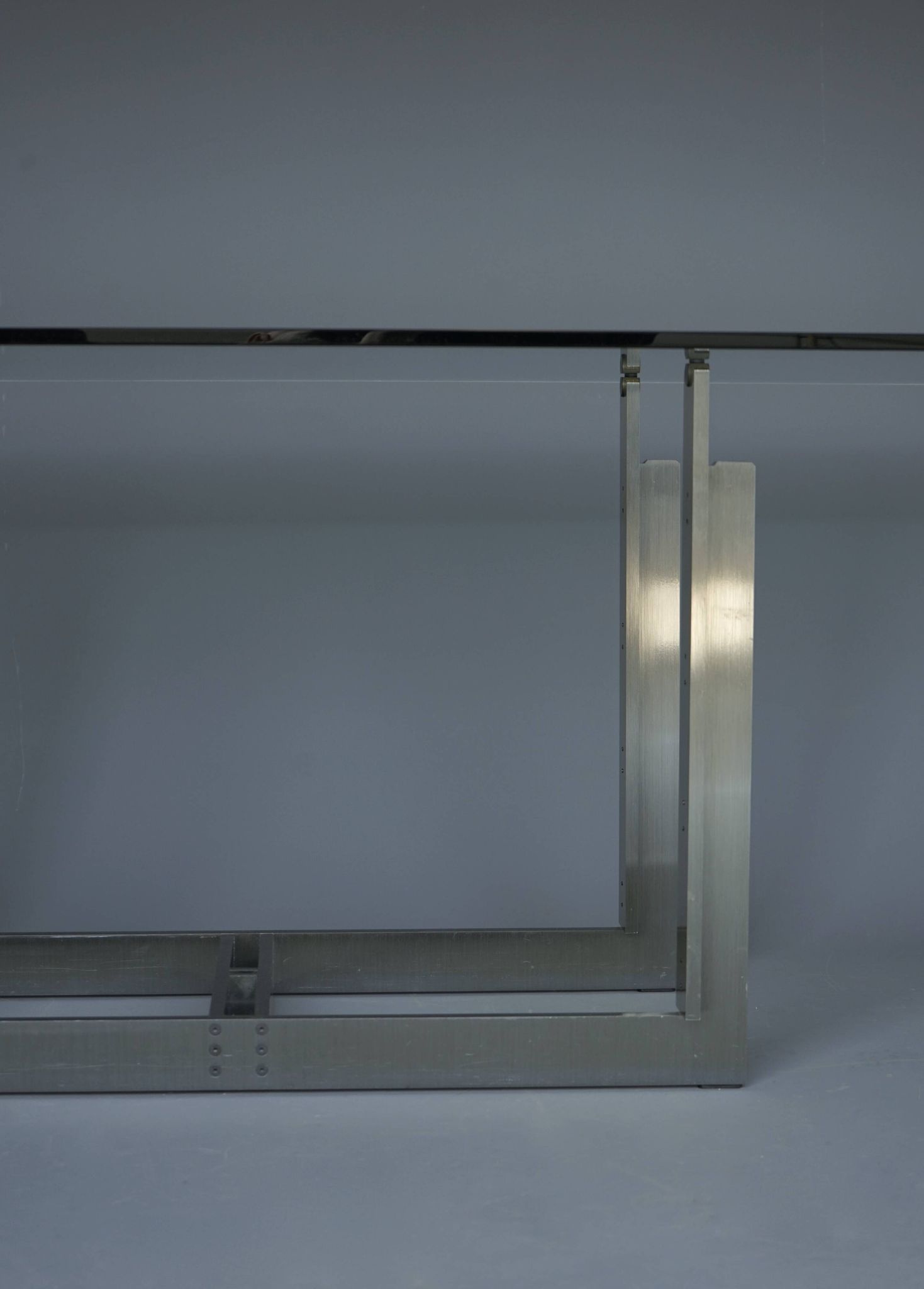 Dining table Sarpi by Carlo Scarpa for Simon Gavina, 1970s.