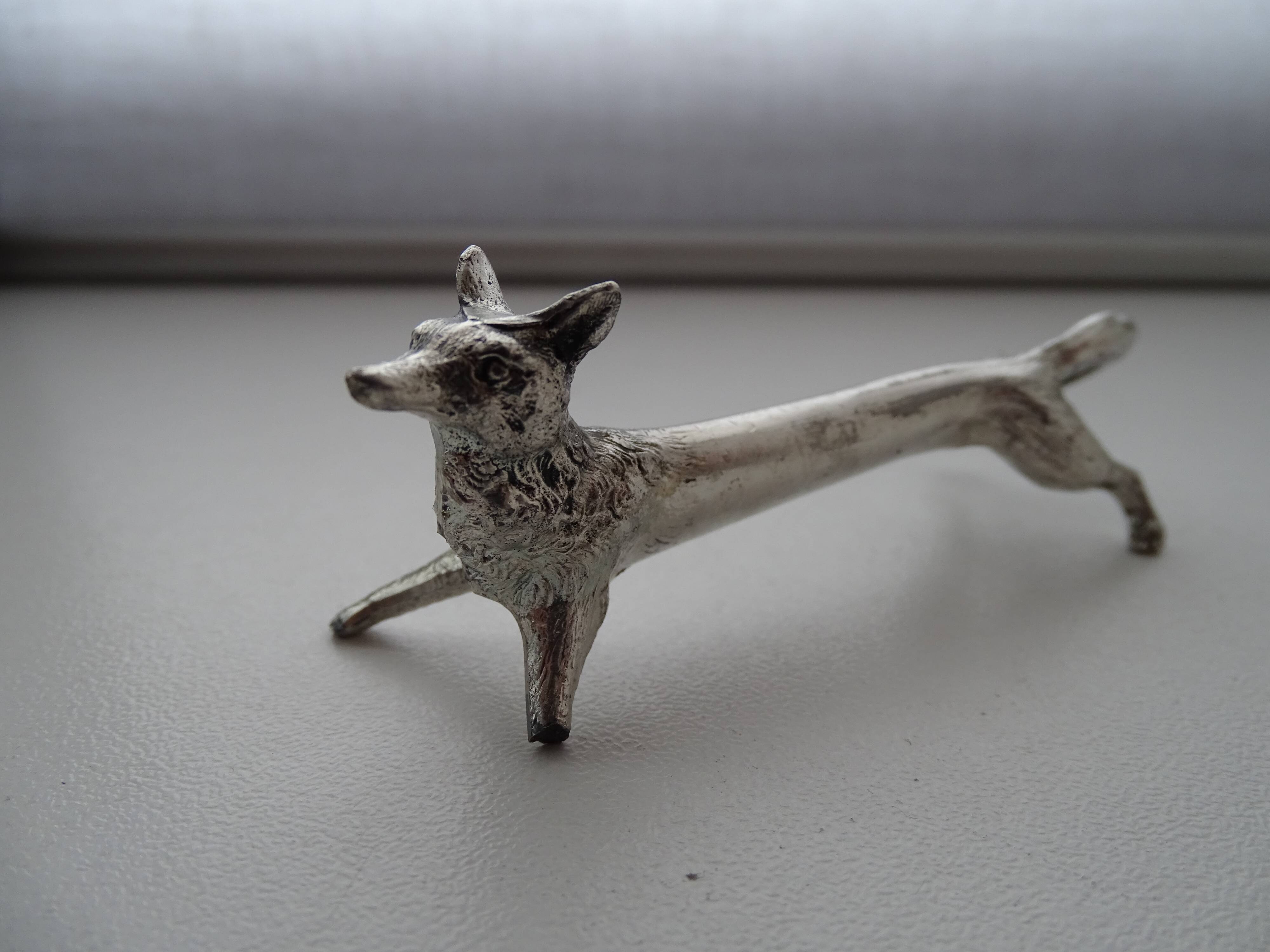 12 animal knife holders Art Deco antique silver metal in case