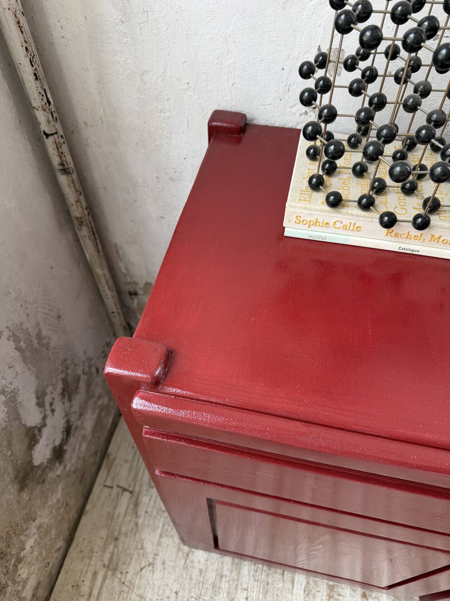 Red lacquered enfilade 1970 160cm