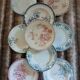 9 assiettes creuses anciennes dépareillées 