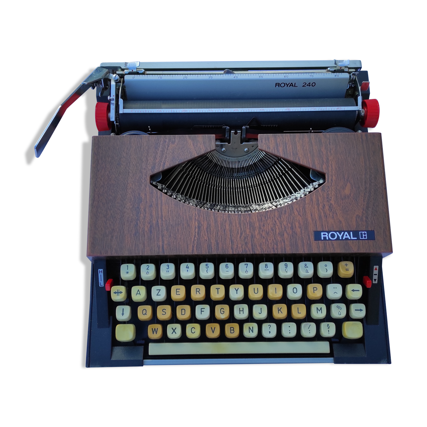 Portable typewriter with its Royal 240 brand box made japan