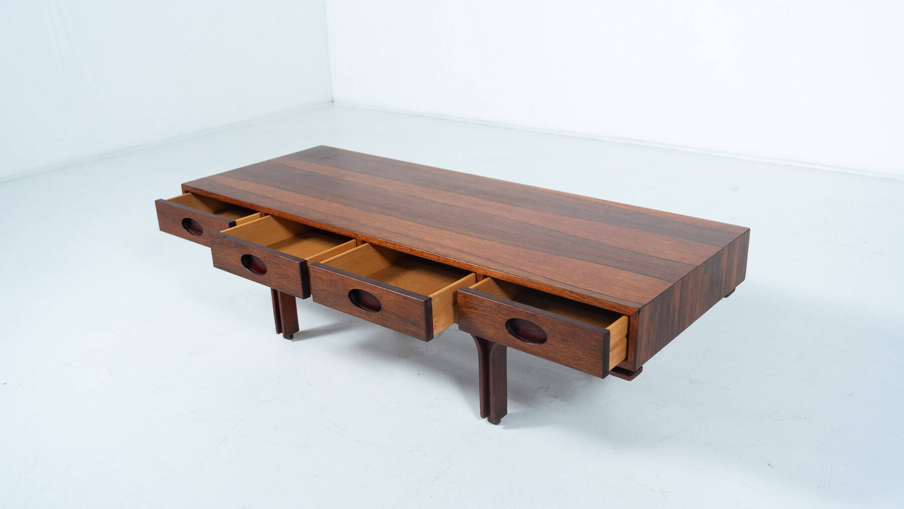 Mid-Century Gianfranco Frattini, wooden Coffee Table for Bernini, Italy