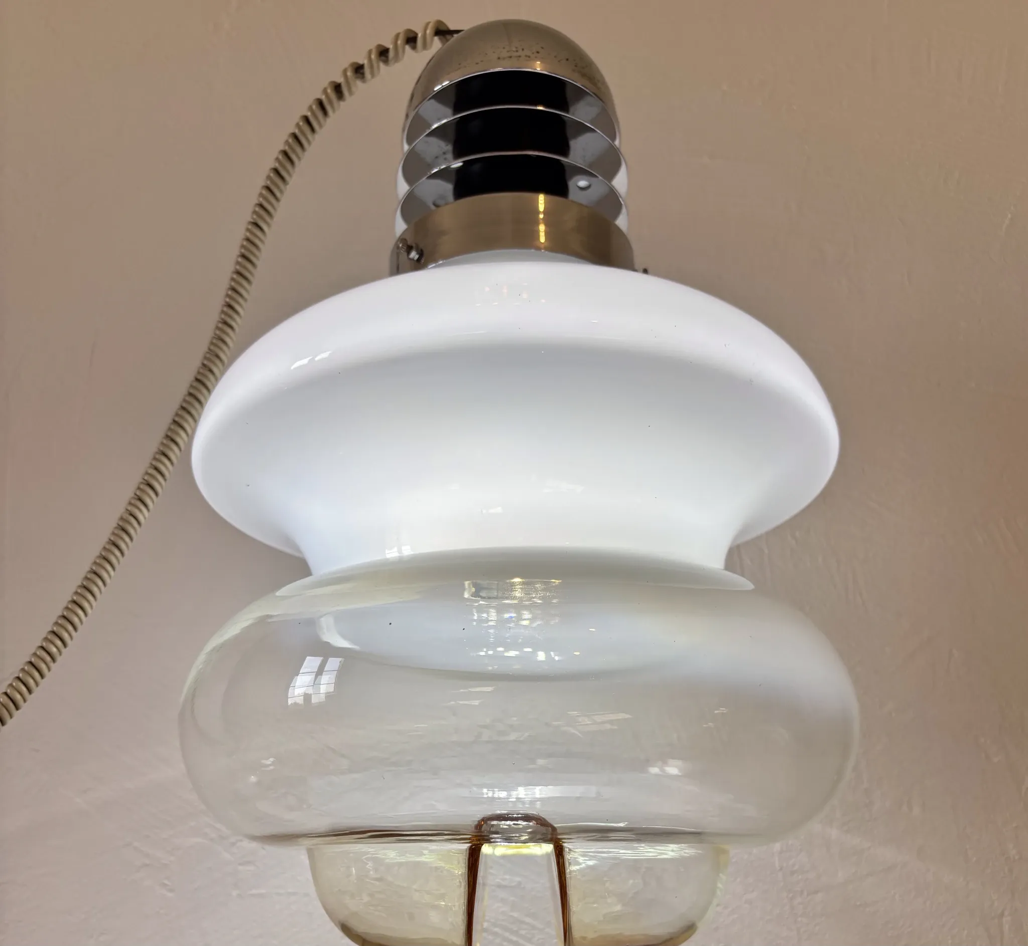 Très grande suspension vintage italienne Space Age