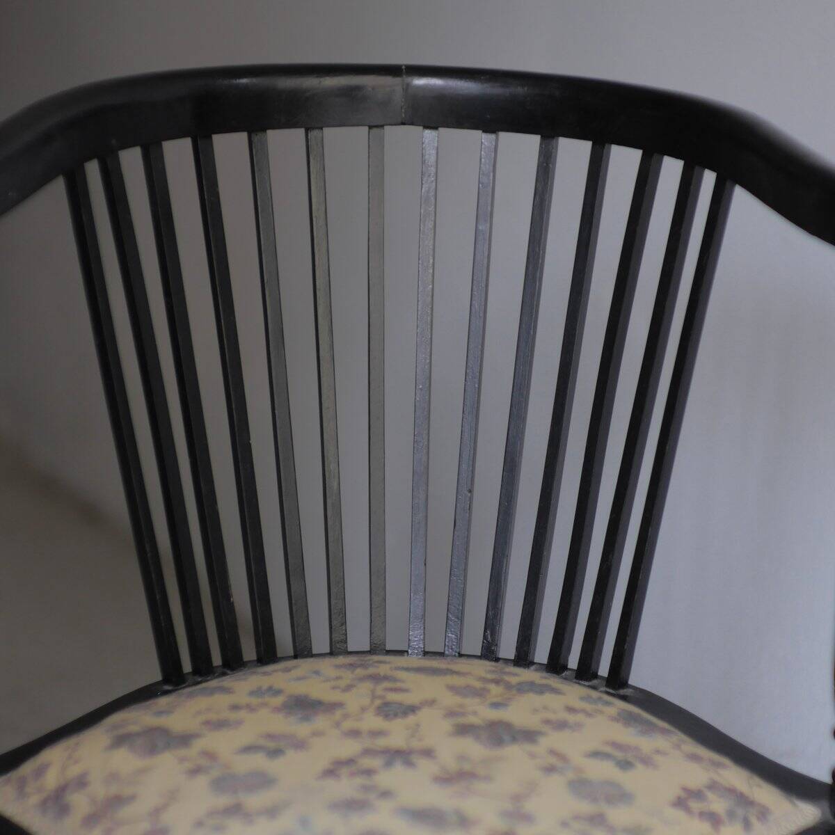 Armchair with armrests attributed to Adolf Loos, 1940s.