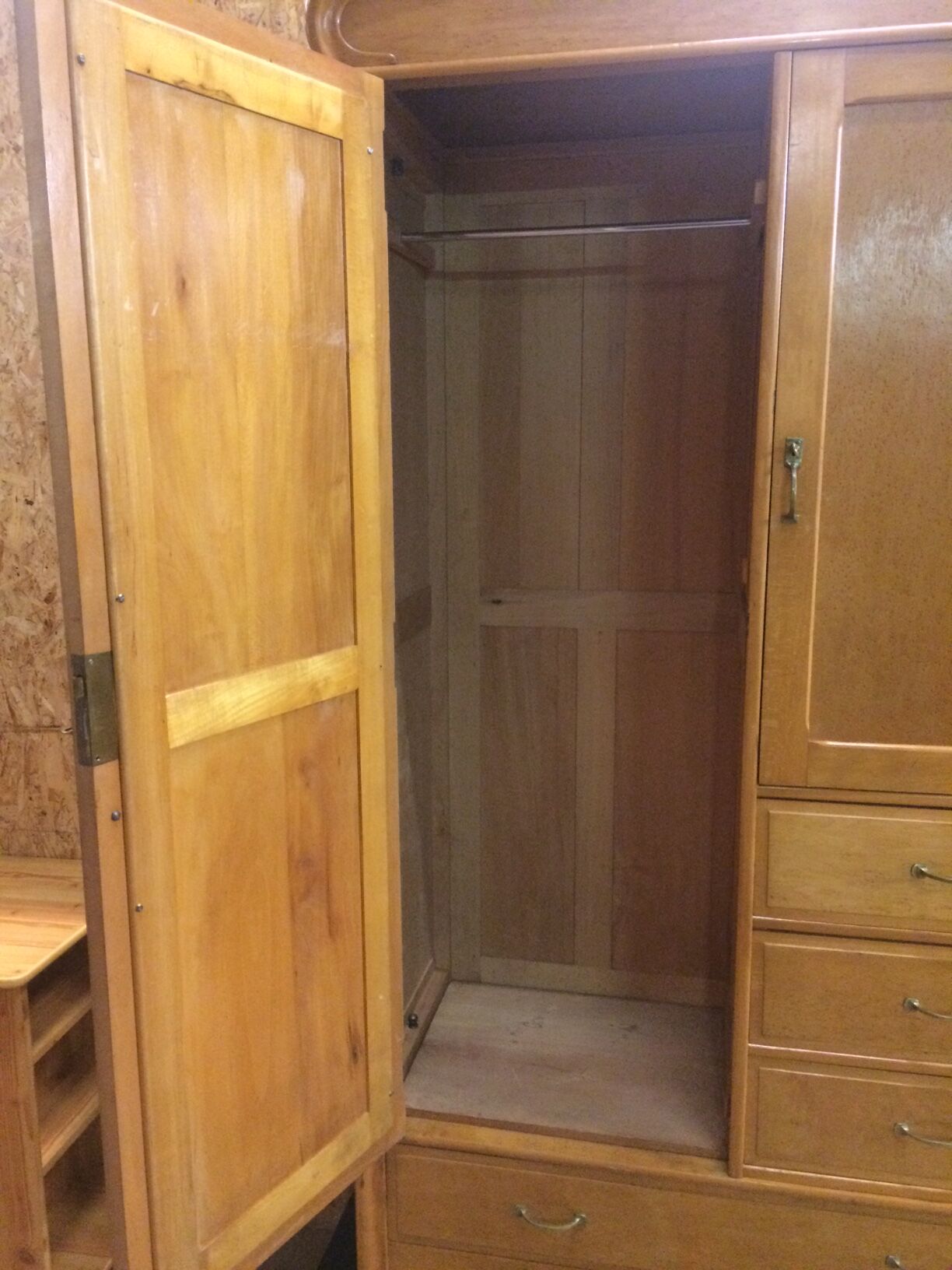 Art Deco cabinet in oak and veneer