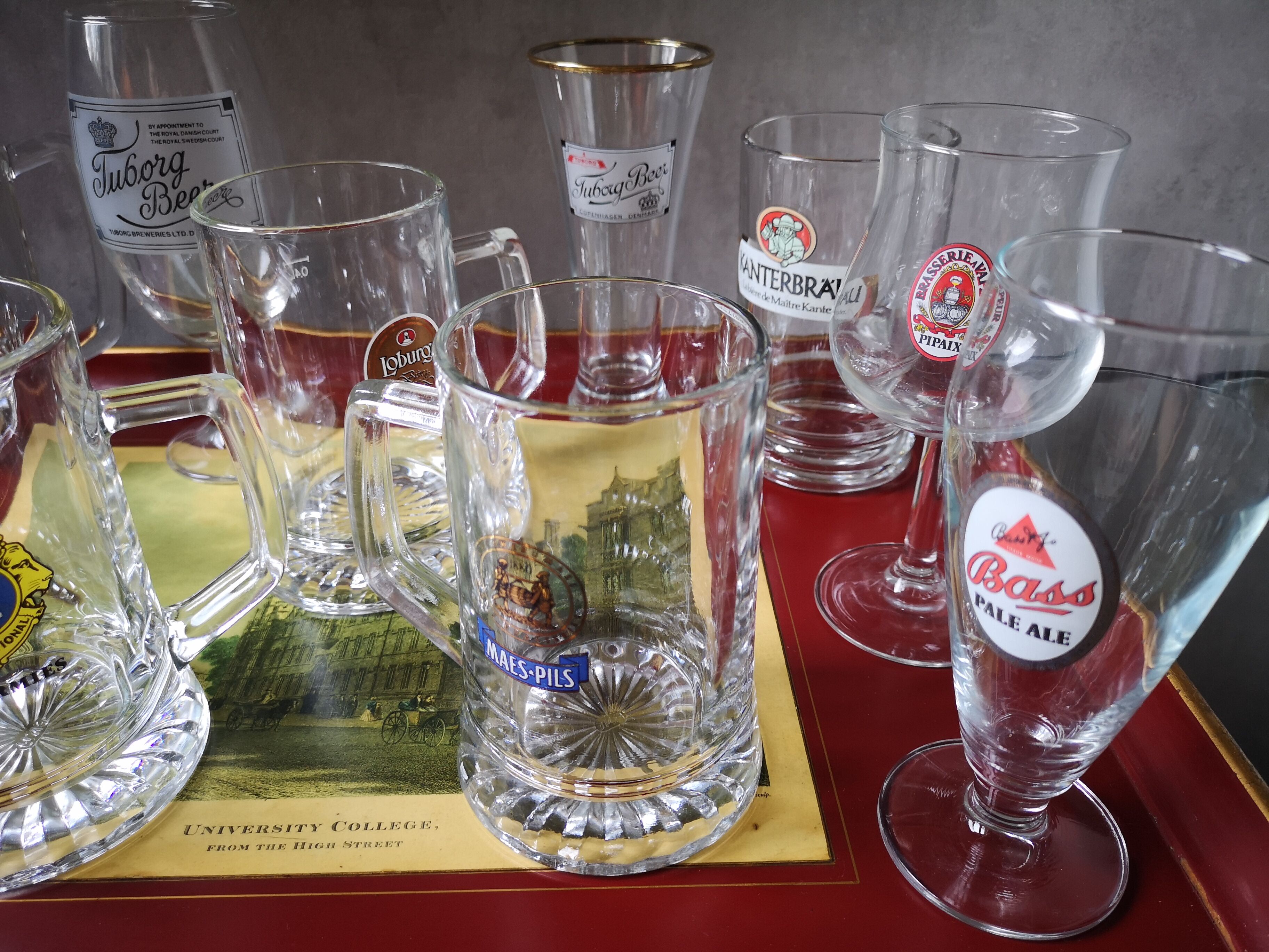 Set de 11 chopes à bière