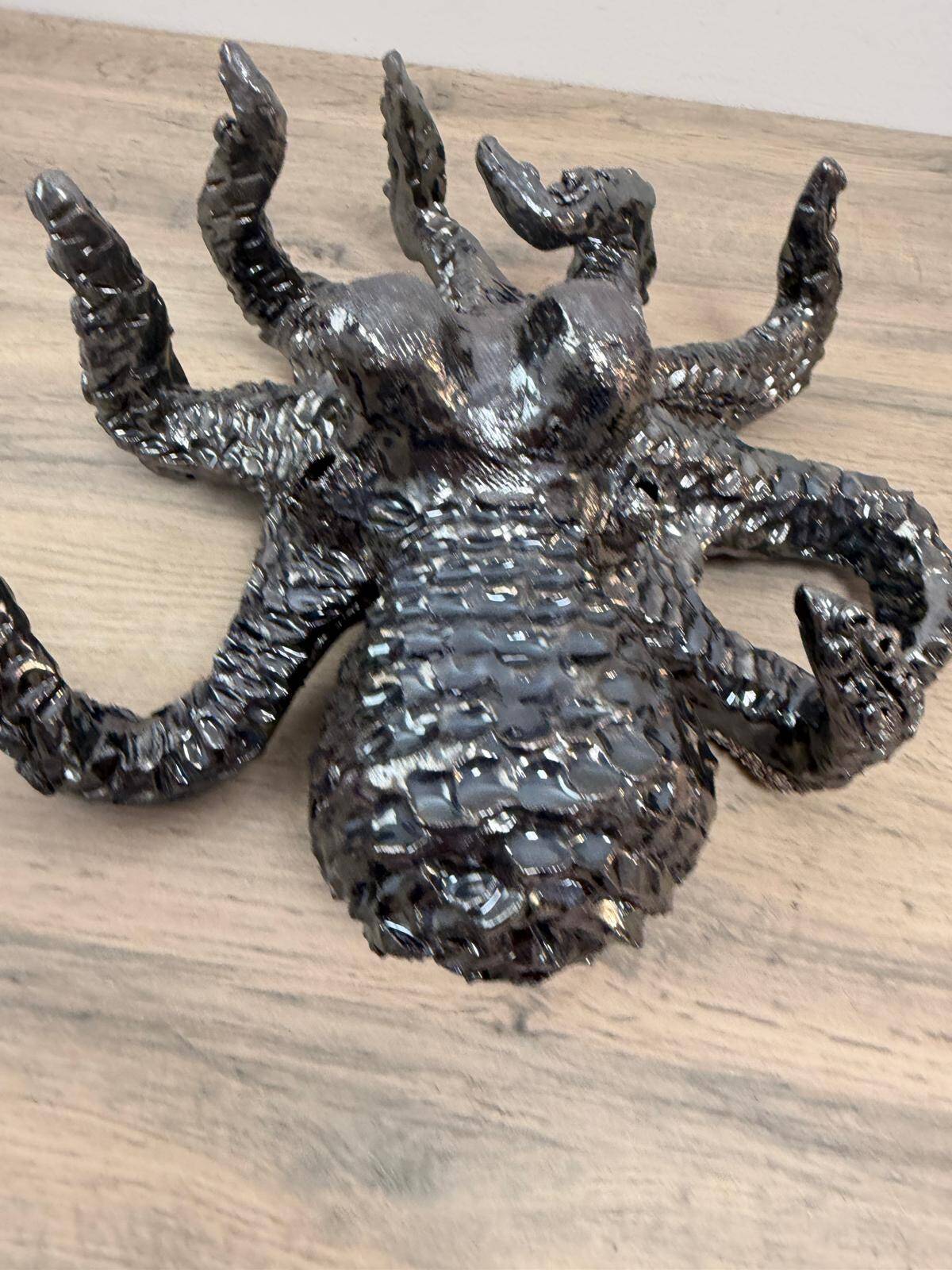 Florentine octopus in glazed terracotta