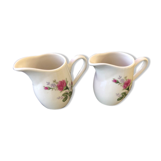 2 pots en porcelaine à décor de rose