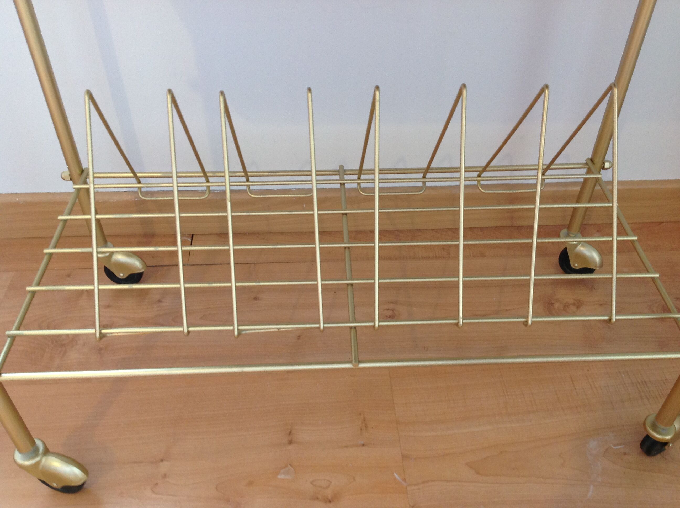 Service vinyl holder