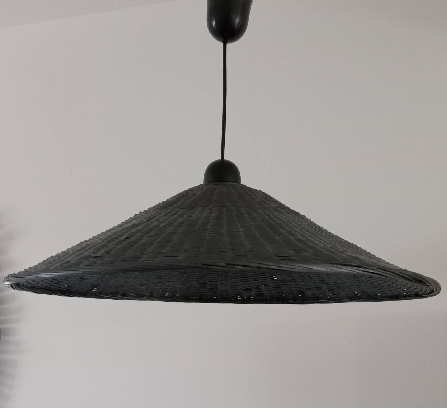 Wicker pendant light